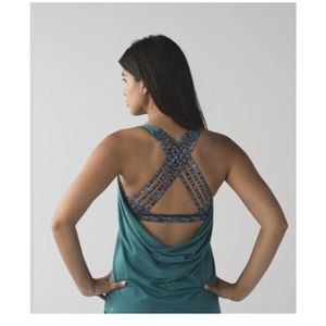 Lululemon tank with built in bra. Like new!